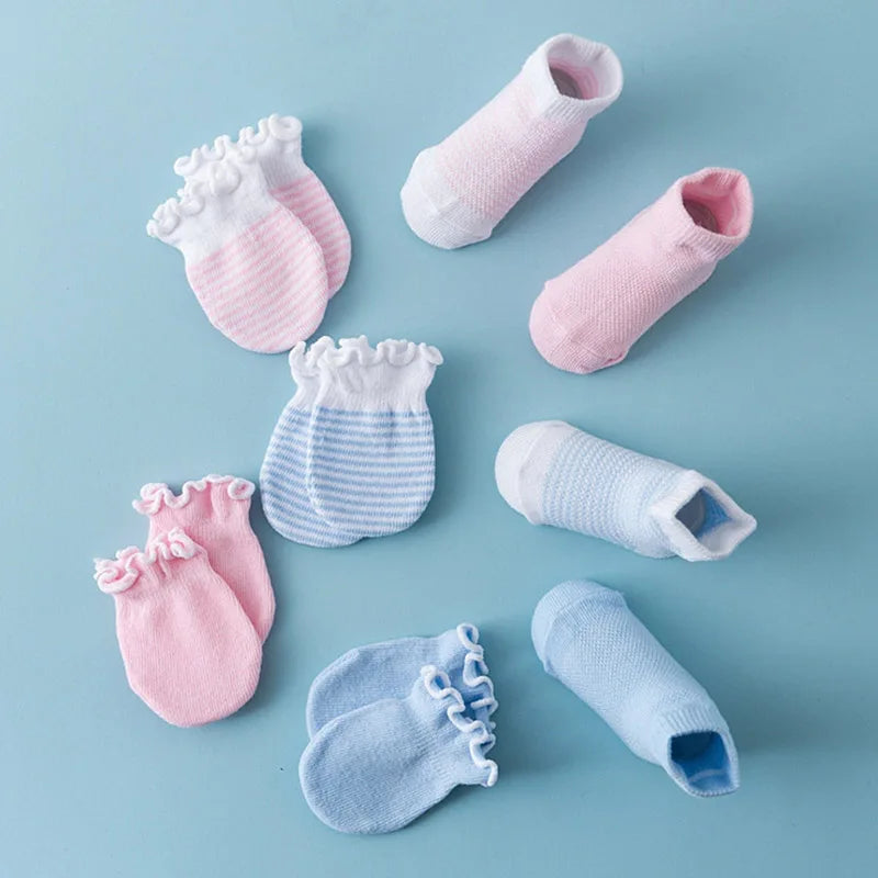 4 Pairs Baby Soft Cotton Socks & Gloves Set Cute Strip Elastic Ruffle Mitten
