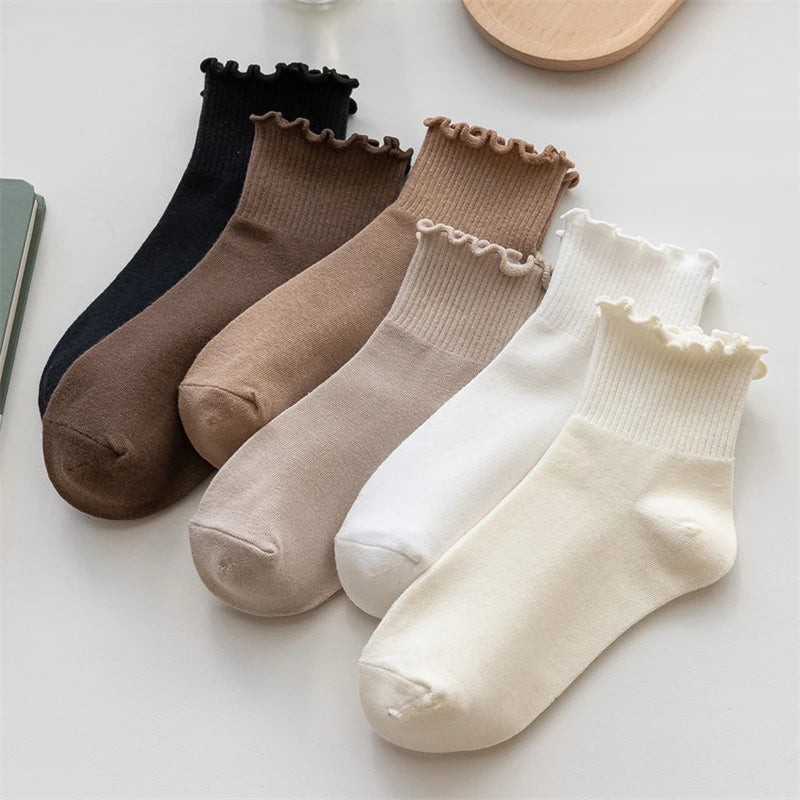 Women's Cotton Blend Ankle Socks Casual Solid Color Frilly Ruffle Socks 1 Pair